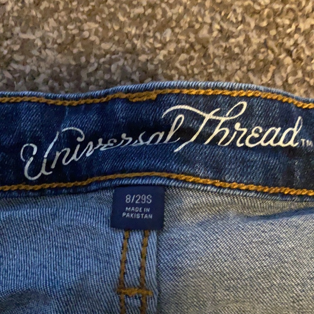 Universal Thread jeans - Picture 3 of 4